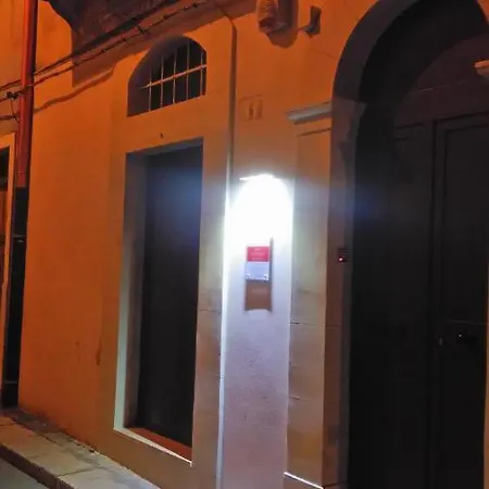 Lägenhet Casa Dell'aquila Barocca