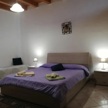 Lägenhet Casa Dell'aquila Barocca