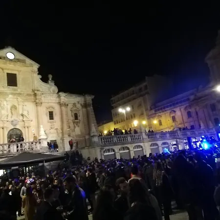 Casa Dell'aquila Barocca * Ragusa