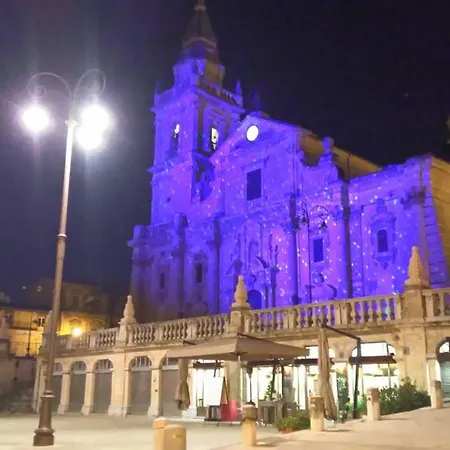 Casa Dell'aquila Barocca Ragusa
